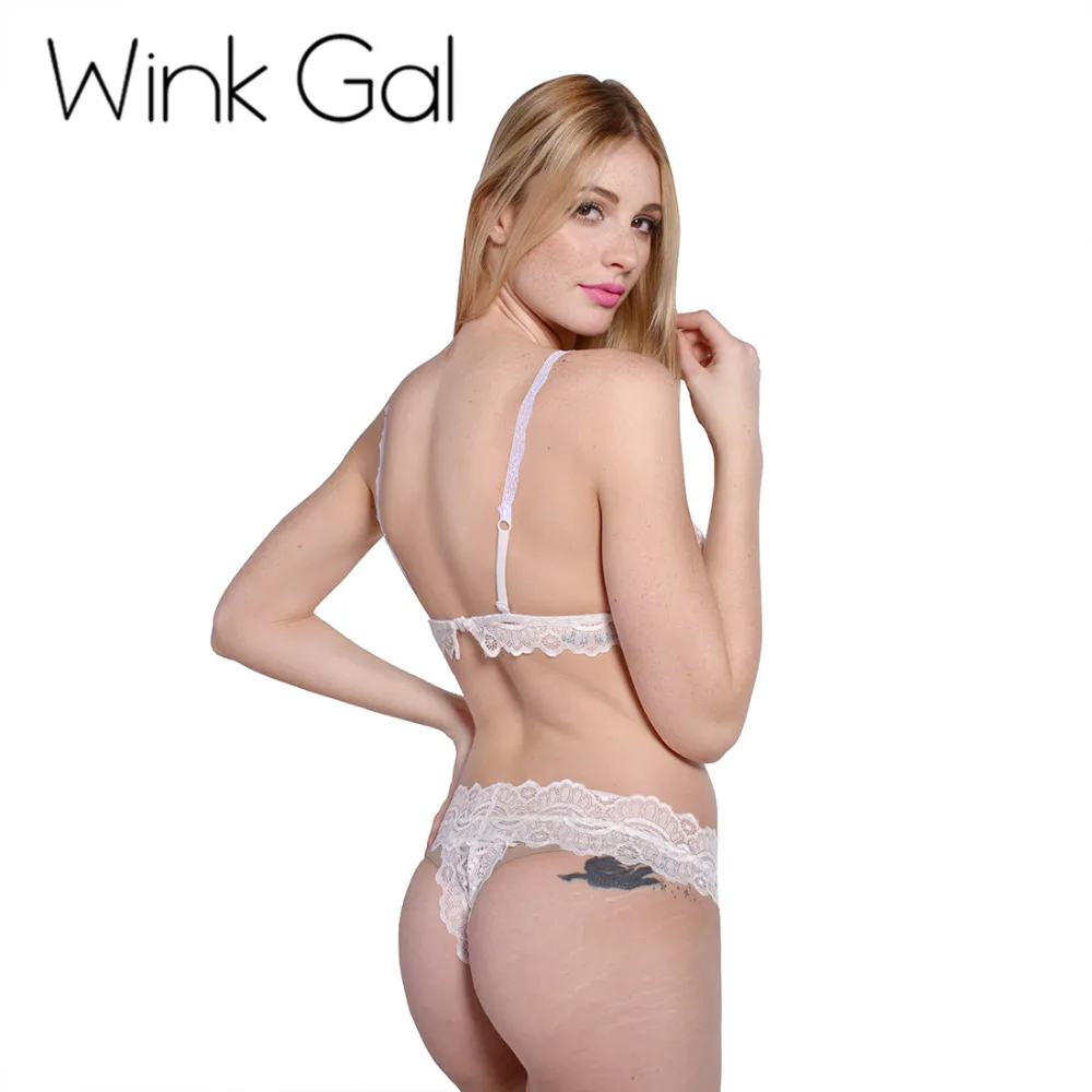 Wink Gal Прекрасный бюстгальтер Краткие наборы и трусики без подкладки Белый