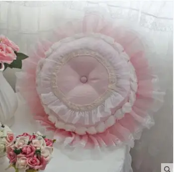 

Pink Fantasy Lace Wedding Dress Rose Flower Round Pillow / Cushion