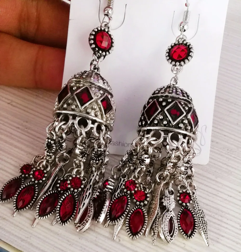 

Indian Cambodia Style Silver Metal Tassel Statement Long Drop Earrings Rhinestone for Women Boho Thailand Nepal Ears Jewelry