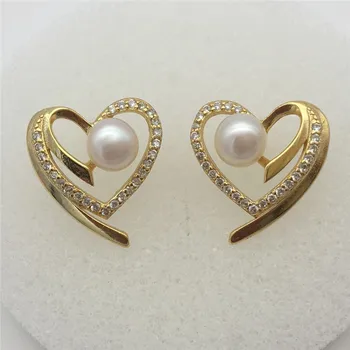 

New Natural white Freshwater Cultured 5-6MM Pearl stud Earrings