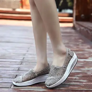 

Women Walking Shoes Slip On Sneakers Breathable Trainers Lightweight Lace Fabric Loafer Mesh Athletic female Shoes
