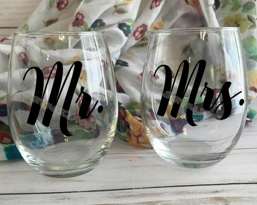 

7pcs Mr& 7pcs Mrs /set Lettering Wine Glass Decals Wedding Toasting Stemless Glass Stickers Ms Shower Glass decor Sticker EB015
