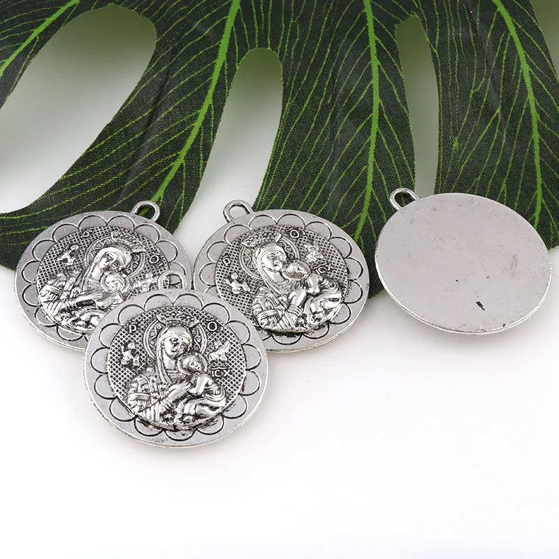 Silver Plated Round Saint Christopher & St. Christopher Medals Charms Pendants For Key chain Religious Necklace Accessories Silver Plated Round Saint Christopher & St. Christopher Medals Charms Pendants For Key chain Religious Necklace Accessories
