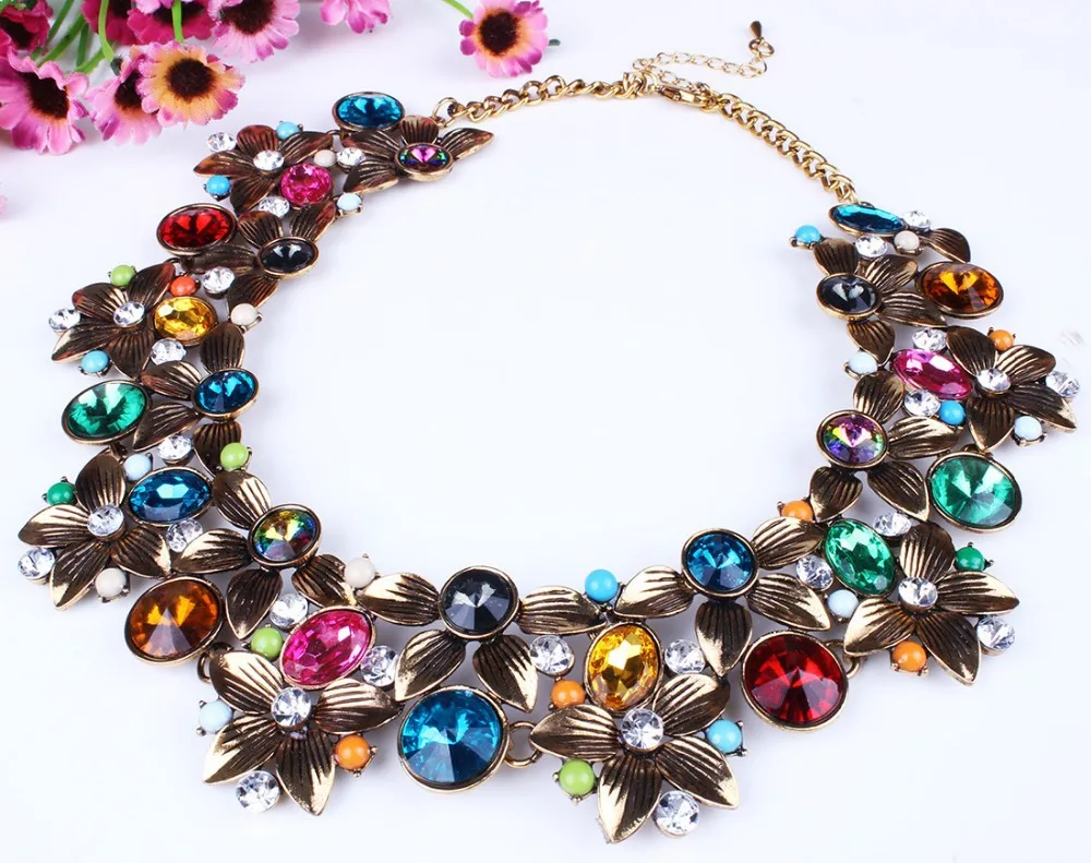 Newest arrival candy color glass stone gold plated flowers choker