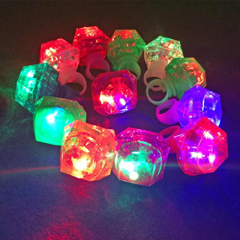50 piunids/lote anillos luminosos Juguetes led anillo de dedo luces halloween fiesta suministros favor brillo intermitente anillo de diamante|light toy|light up toystoy led - AliExpress