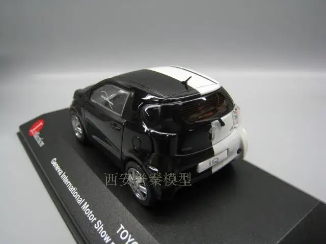 J-коллекция 1:43 TOYOTA IQ 2009 сплав модель автомобиля литья под давлением металлические игрушки подарок на день рождения для детей мальчик