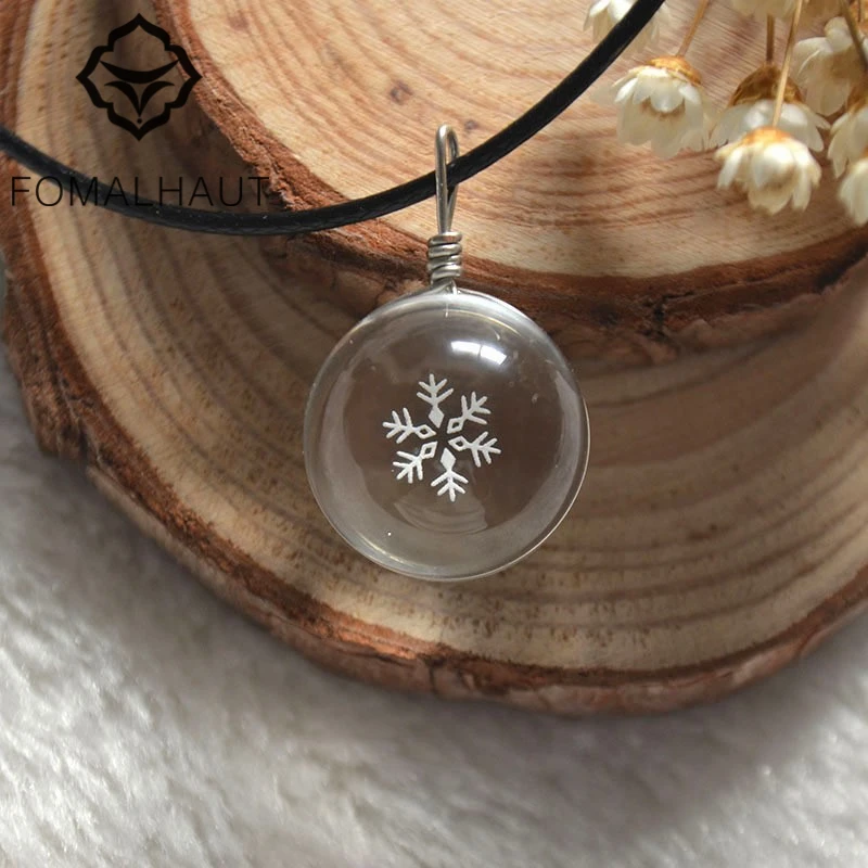 

Hot FOMALHAUT Crystal glass Ball Snowflake Christmas elk Leather Chain Dried flower Pendant Necklace Women 2016 Jewelry XX-24