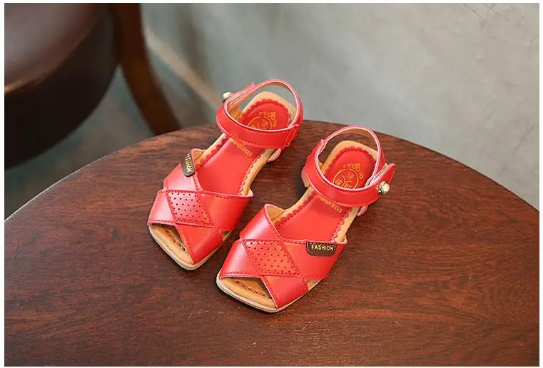 girls sandals (87)