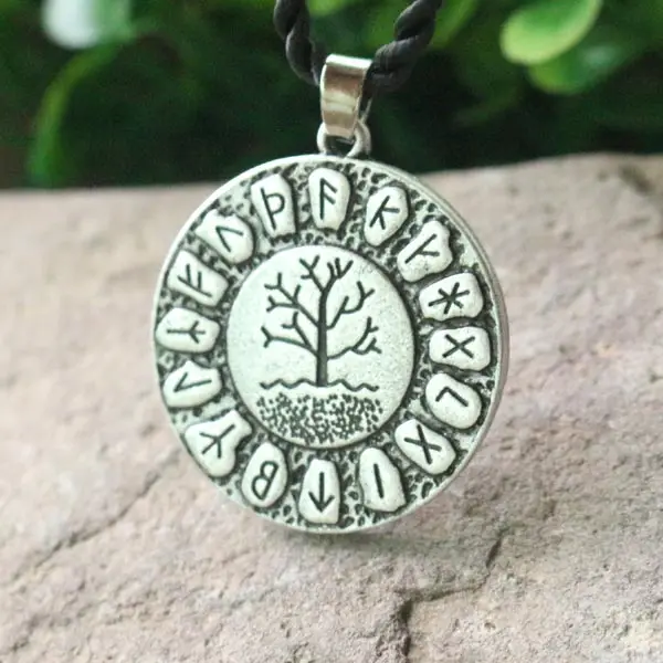 Lanseis 10 шт Yggdrasil ожерелье с дизайном Руна Viking futark Runes Tree Of Life подвеска Dragon Soul norse letter