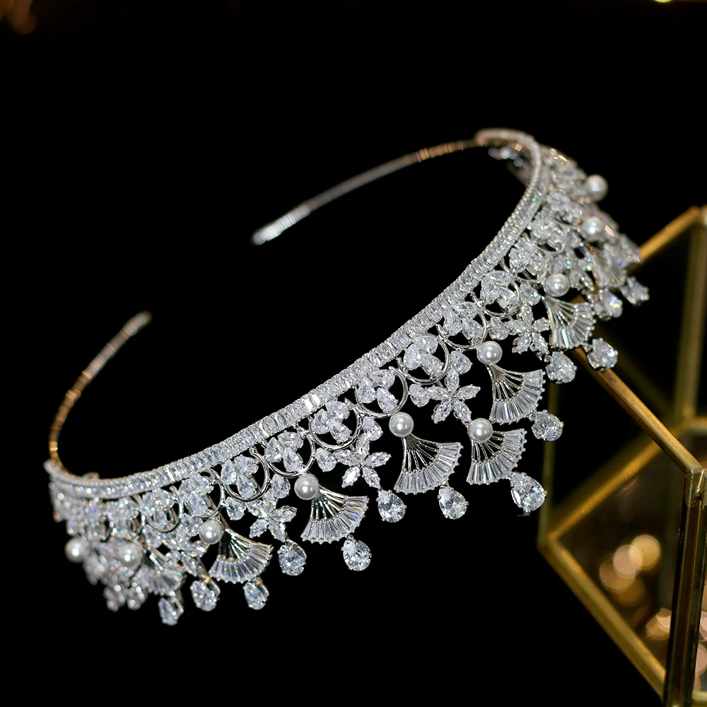 Unico abanico forma zirconia corona nupcial Премиум corona cena vestido аксессуары damas regalo de vacaciones