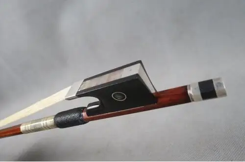 

1pcs Best advanced powerful Pernambuco Violin bow 4/4,copper mount