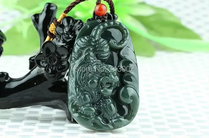 

Hand-made gray jade jadeite Tiger Pendant Necklace Sapphire Amulet TALISMAN