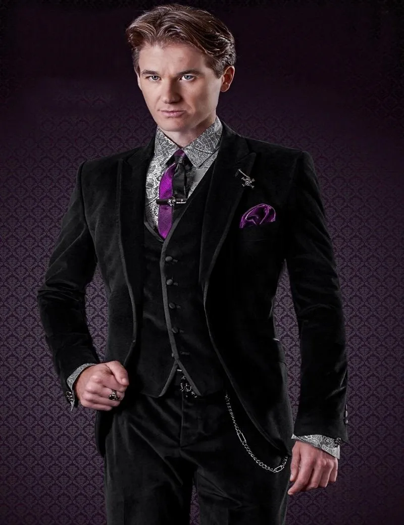 Velvet Groomsmen Peak Lapel Groom Tuxedos Black Men Suits Slim Fit