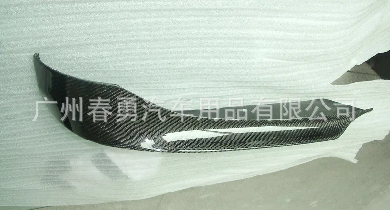 

Подходит для BMW 3 серии E90LCI 2 юбки спереди из углеродного волокна с плакированным покрытием