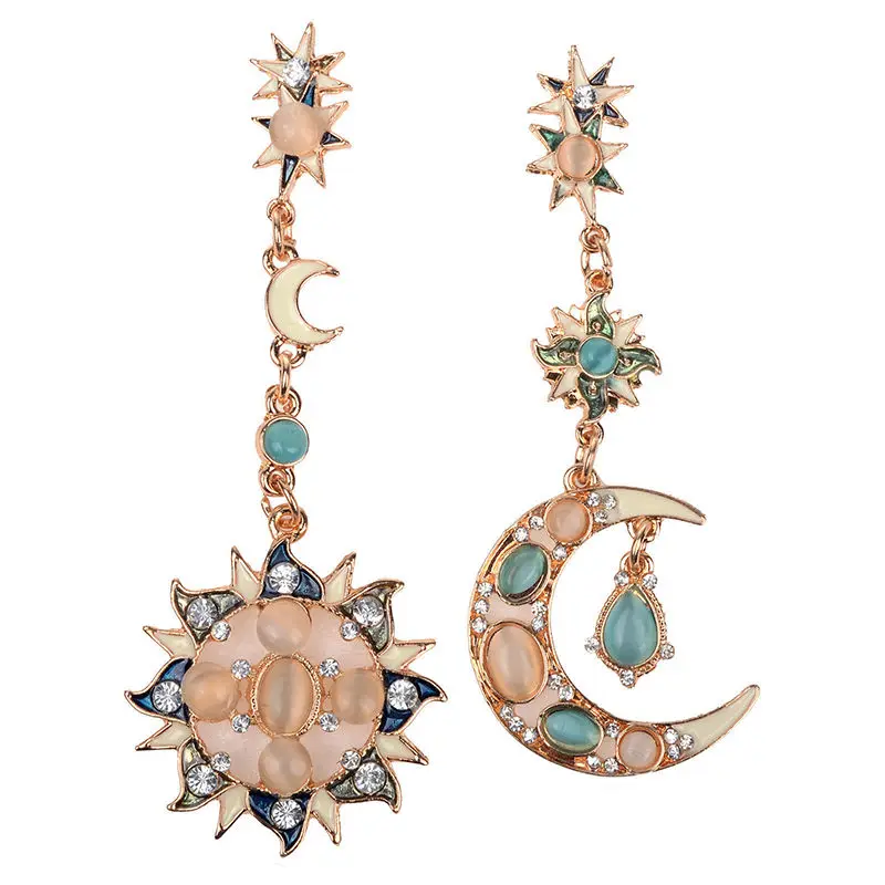 

Elegant Gold Star Sun God & Moon Crystal Rhinestone Earrings NEW