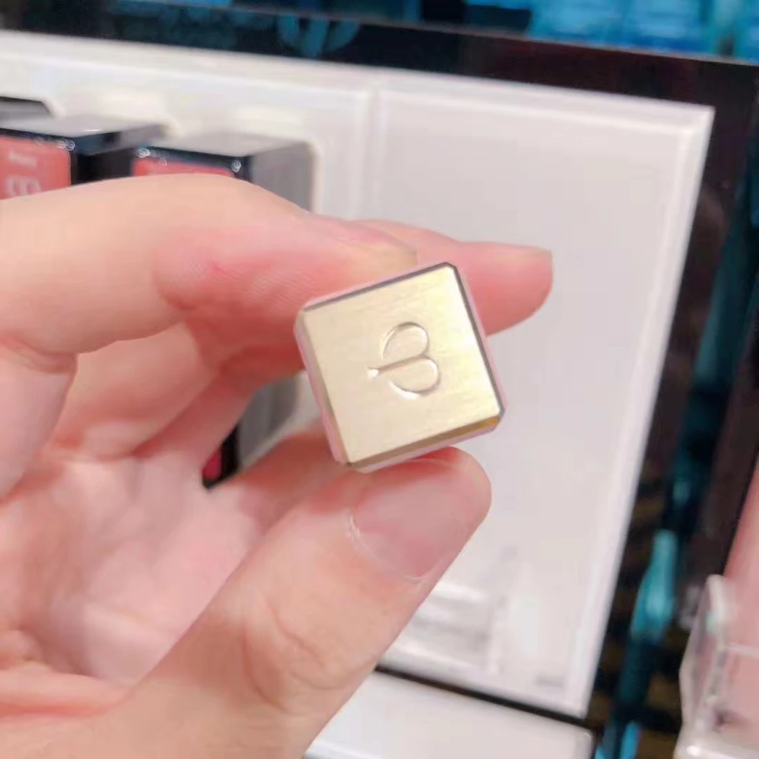 Новинка cle de peau beaute/Cpb Вишневый Розовый увлажнение губ губная Помада Косметическая водостойкая постепенная красная помада