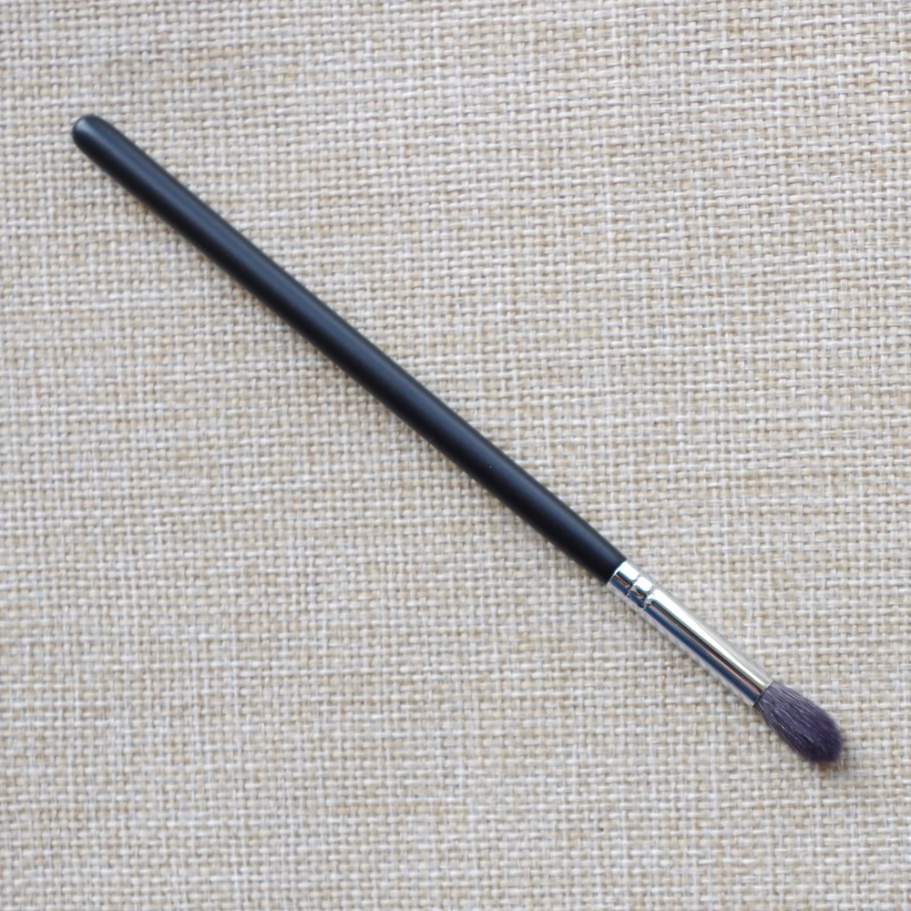 

K222 Professional Makeup Brushes Blue Squirrel Goat Hair Eye Shadow Blending Brush Black Handle pincel maquiagem Make Up Brush