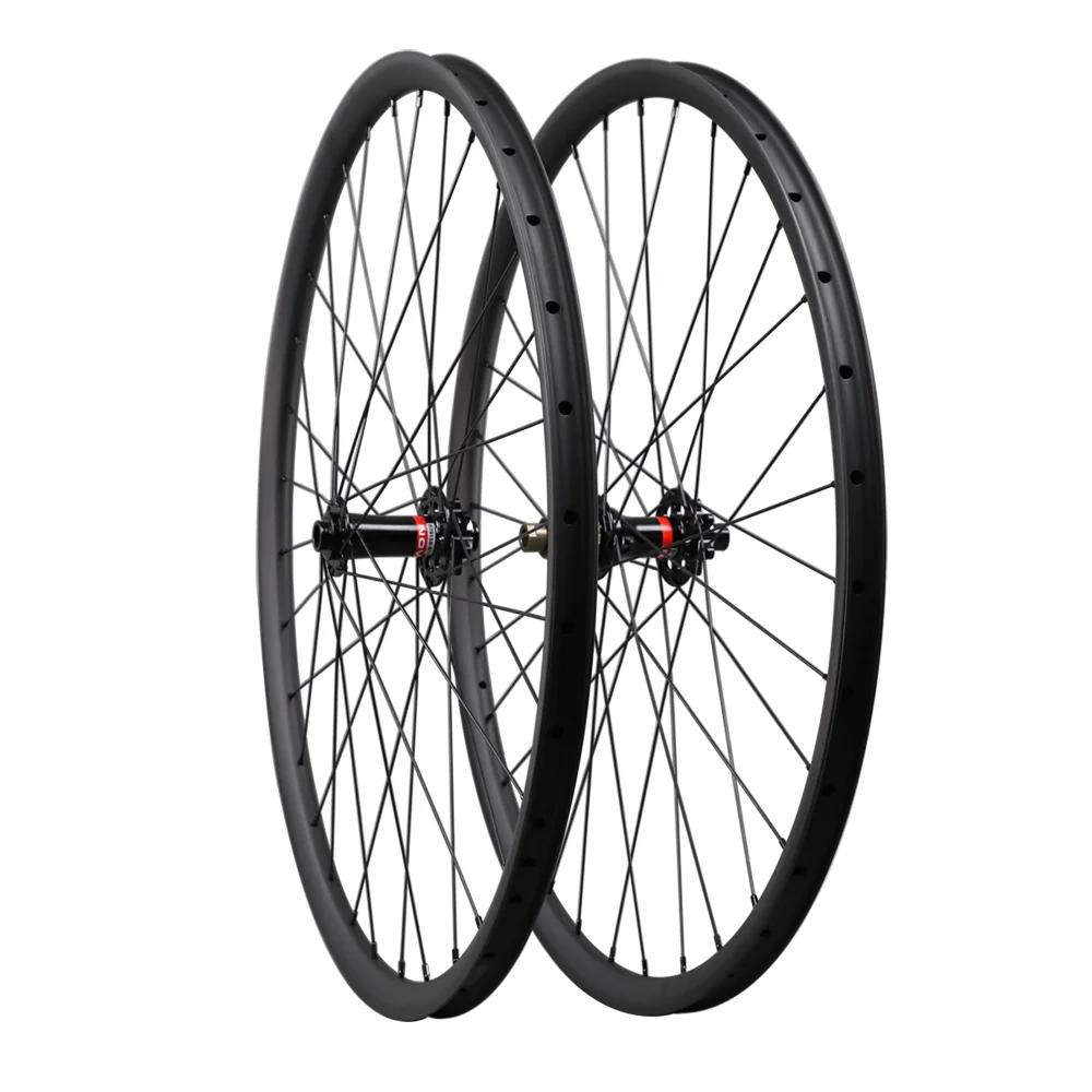 Карбоновая горная спица ICAN 29er 27C матовая отделка собранная с черной ступицей Novat и