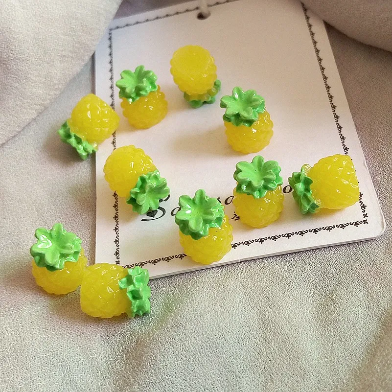 resin flatback pineapple