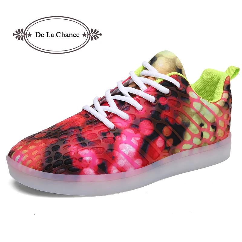 

DE LA CHANCE Led Sneakers Luminous Insulation Men Unisex Shoes Comfortable Glowing Led Light Shoes Casual Male Feminino Red