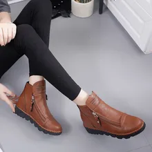 Botas de invierno Retro para mujer Botas cortas de cuero 2019 con estilo Vintage de tacón bajo cuñas de plataformas zapatos de tobillo Retro fiesta Botas Casual