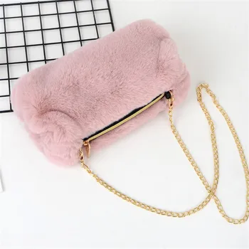 

2019 Fashion New Mini Bag Fashion Simulation Is The Rex Rabbit Fur Bag Lady Out Of The Simple Package Christmas girls'favorite.