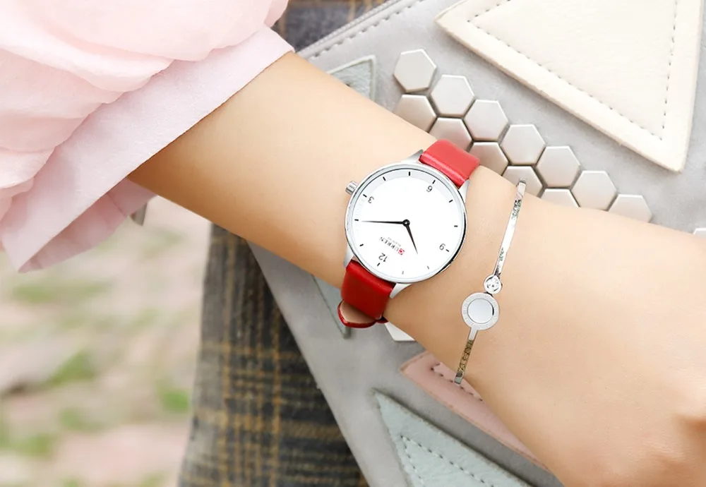 Koop CURREN vrouwen Horloges 2019 Fashion Dames Horloges Voor Vrouwen Armband Klok Dress Horloge Luxe Relogio Feminino Saati