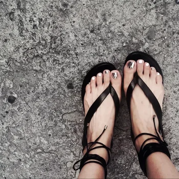 

American punk style Metal sliver with white pure color false nails for toe 24pcs cute summer toe nails short full nail tips