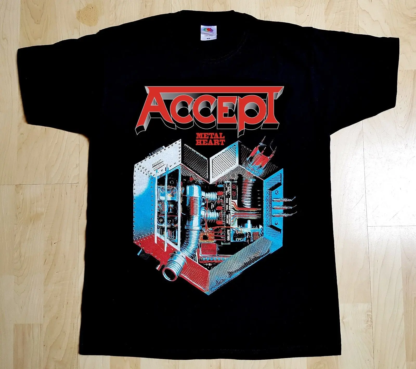 Accept metal heart 1985. Don't try. Hollywood legend t shirts from germany. Accept логотип. Группа accept 2021.