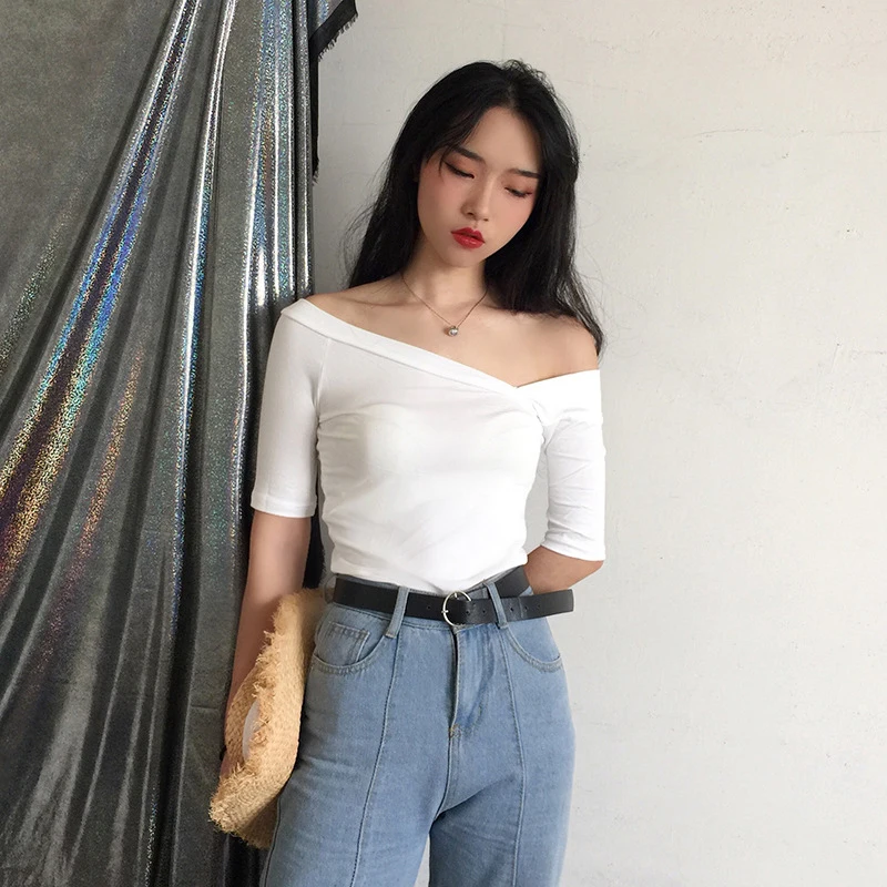 قبالة الكتف ضئيلة قمم Womem T قمصان نصف كم الصلبة منحرف V الرقبة تي شيرت النساء الملابس أزياء صالح سليم المحملة