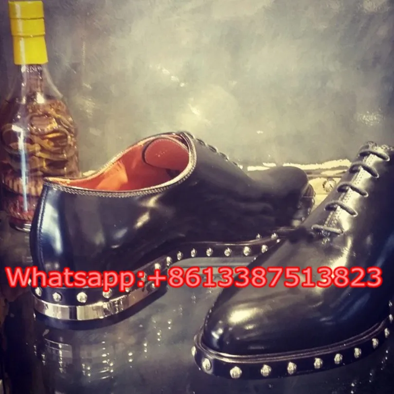 

2017 Fashion Pre Black Soft Leather Mens Dress Shoes Pointed Toe Lace Up Flats Chaussure Homme Studded Embellished Men Shoes Man