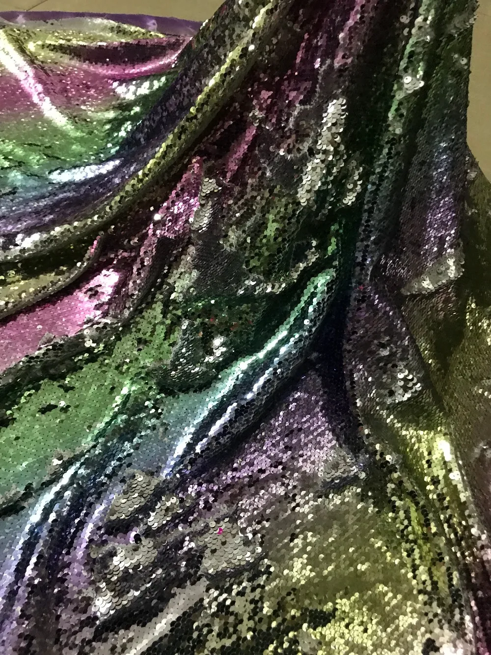 

Latest arrival ZH-4923 new design African lace fabric with sequins for wedding dress 5 yards