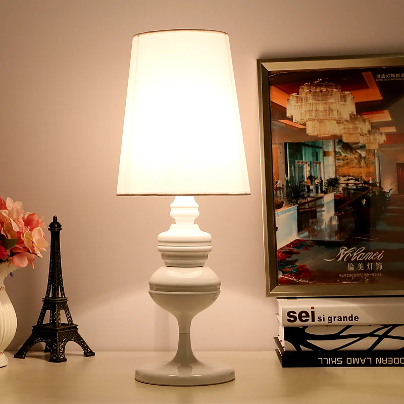 Modern Fashion Decoraction Table Lamp E27 110V220V Spanish Defender Table Lamps For Bedroom Living Room Lighting (2)