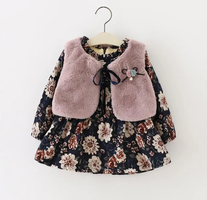 Новые для маленьких девочек зимнее платье для маленьких девочек одежда для маленьких девочек теплые флисовые Платья с цветочным принтом +