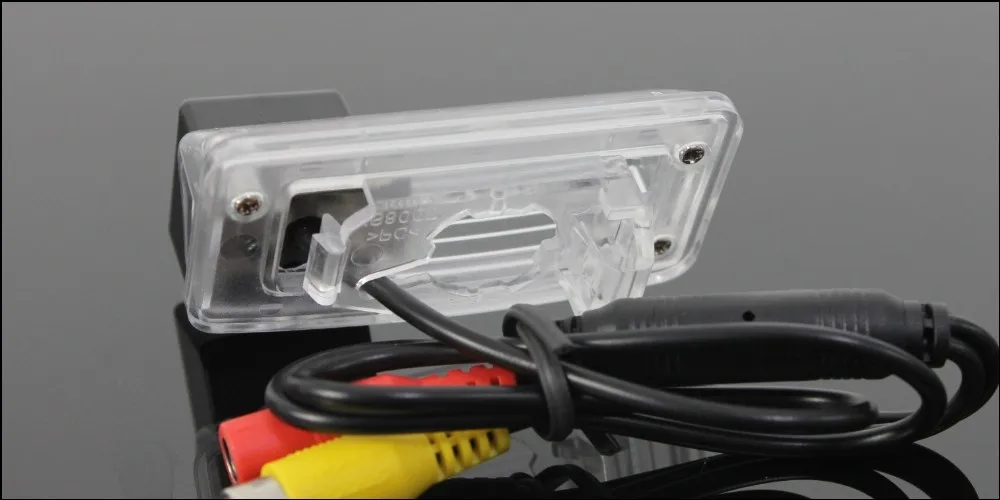 Car Camera For TOYOTA Crown Majesta S180 12 S200 13 S210 14 High Quality Rear View Back Up Camera For Fans CCD + RCAShow 3