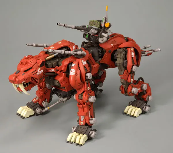 BT 1/72 ZOIDS Saber Tiger, собранная модель Gundam, аниме, фигурка, игрушки для сборки, подарок на день рождения, Рождество