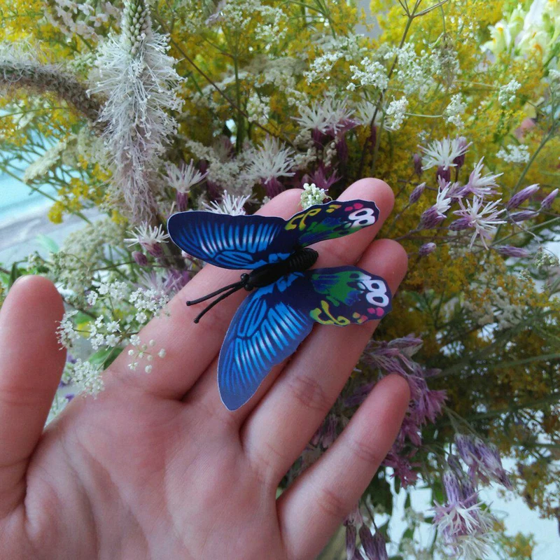 10Pc Lot Colorful 3D Butterfly Sticks Garden Vase Yard Lawn Craft Ornament Decor 