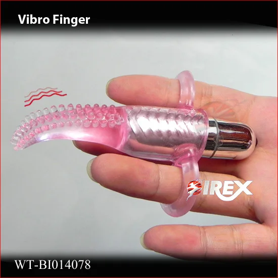 About her vibrating clit piercing pussy says: mee