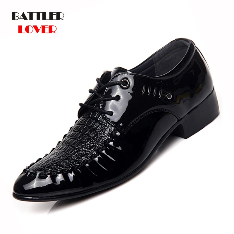 Men Patent Leather Oxfords High Quality Genuine Leather Shoes Classic Brogue Shoe Mens Formal Casual Bullock Dress Wedding Shoes