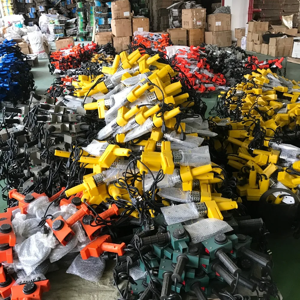 1 Set Plastic Pipe Welder 4pcs Die Heads 16/20/25/32mm PPR Tube Pipe Welding Machine AC 220V , PPR/ PE / PP pipe welding 6
