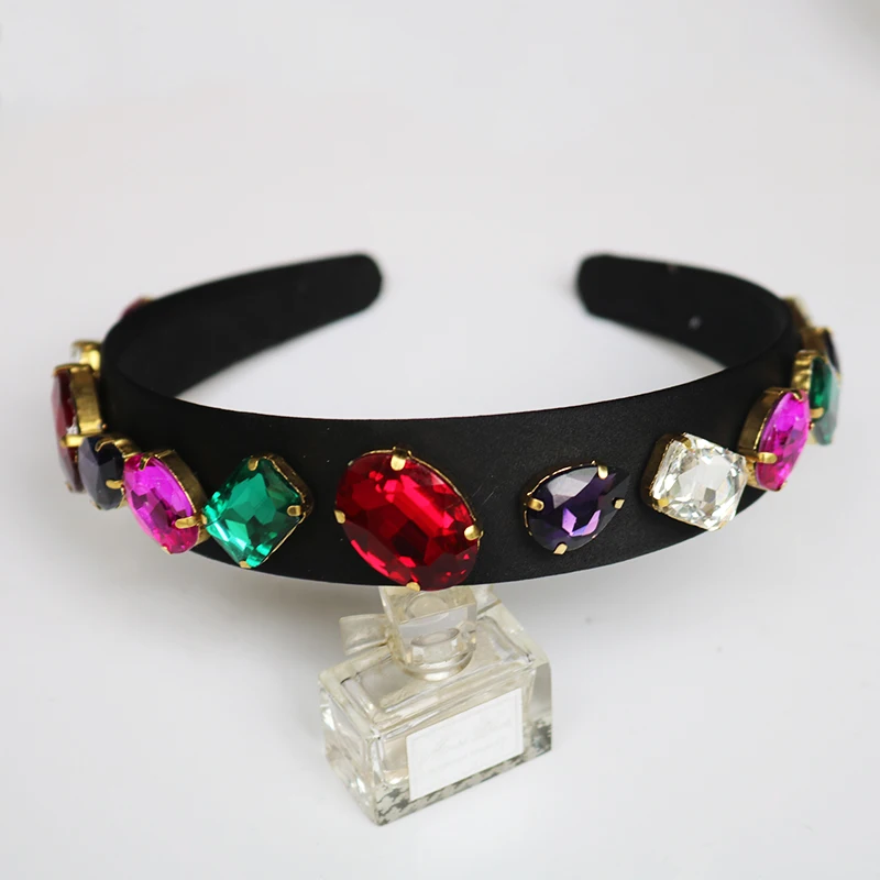 

2019 New Charm Colored Rhinestones Bride Tiaras Baroque Crown Head hoop Crystal Headbands For Women Party Wedding Hair Jewelry