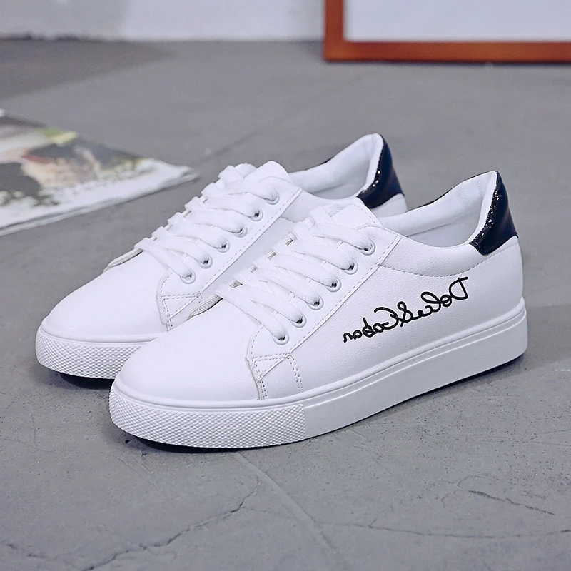 

Women Fashion Sneakers 2019 White Casual Platform Shoes Women Vulcanized Shoes Female Lace Up Embroidered Letters Leather Shoes