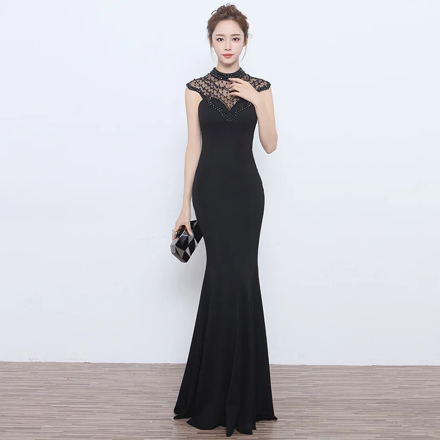Plus Size Avondjurk Lange Zwarte Winter Qipao Cheongsam Sexy Chinese Traditionele Vrouwen Party Jurken Oosterse Bruidsjurken Plus Size Avondjurk Lange Zwarte Winter Qipao Cheongsam Sexy Chinese Traditionele Vrouwen Party Jurken Oosterse Bruidsjurken