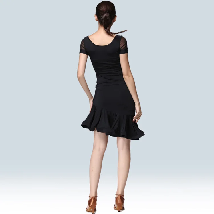 latin skirt dance woman (2)