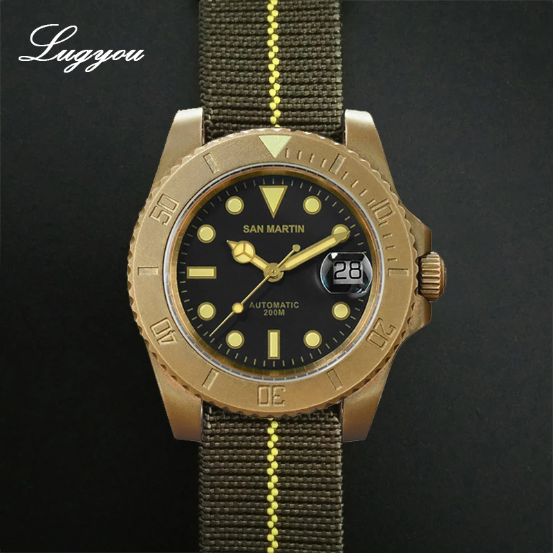 

Lugyou San Martin Pilot Men Watch Automatic Bronze Sandblasted Rotating Bezel Sapphire Convex Dot Army Green Nylon Elastic Strap