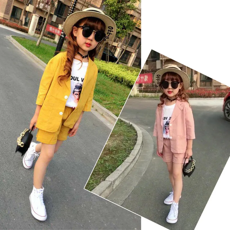 

2018 spring and summer male and female children cotton and linen retro suit with shorts suit large two sets