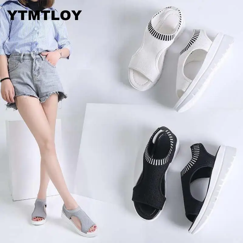

HOT Platform Female Designer Flat Bottom Exquisite Breathable Mesh Hole Sandals Female Open Toe Shallow Mouth Shoes Summer