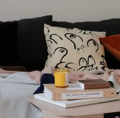 

Cotton black and white Nordic style abstract geometric pattern sofa bedroom bed hug pillowcase