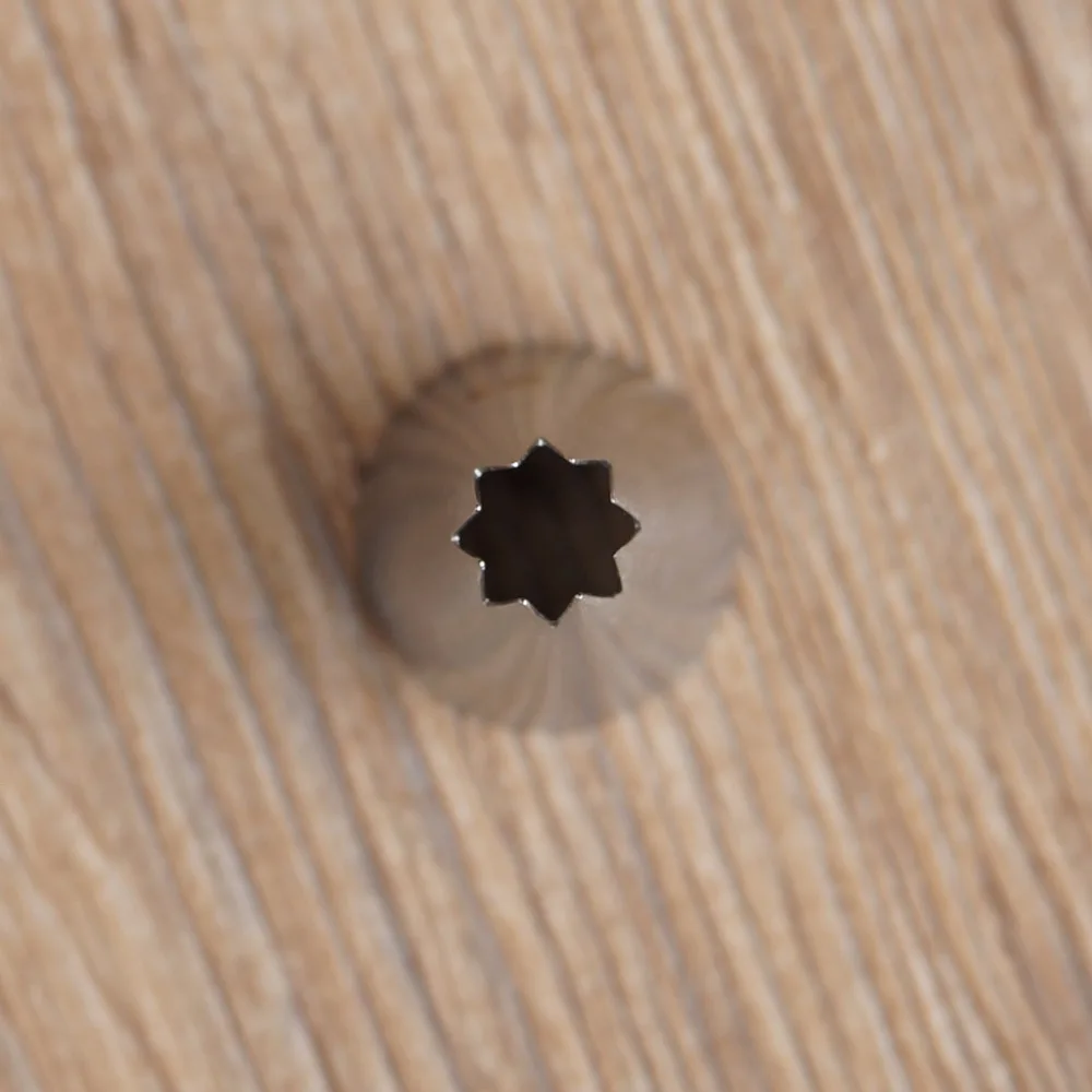 3 (7)