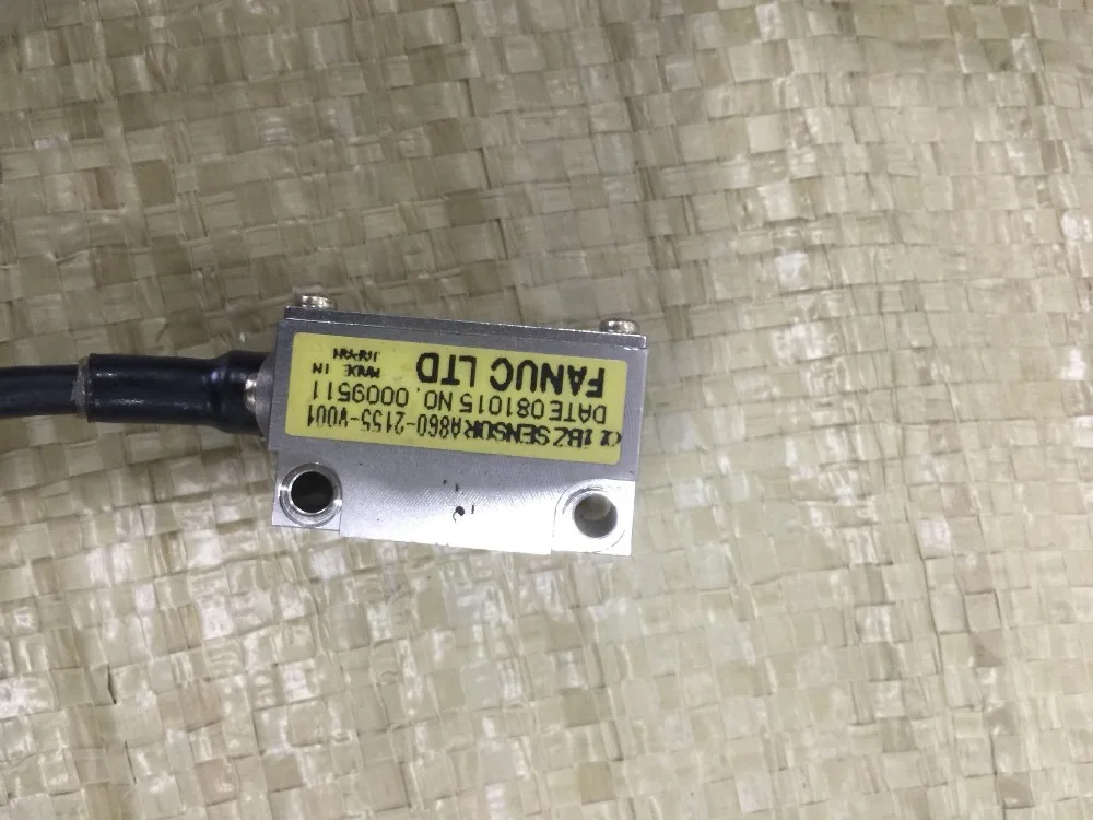Б/у 100% протестированный датчик FANUC A860-2155-V001 |